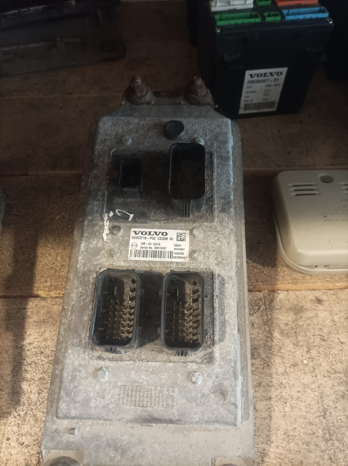 Volvo Volvo - Bloc de gestion: photos 2 Volvo Volvo - Bloc de gestion: photos 2