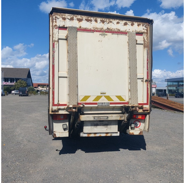 Volvo fm-330 - Camion fourgon: photos 5 Volvo fm-330 - Camion fourgon: photos 5