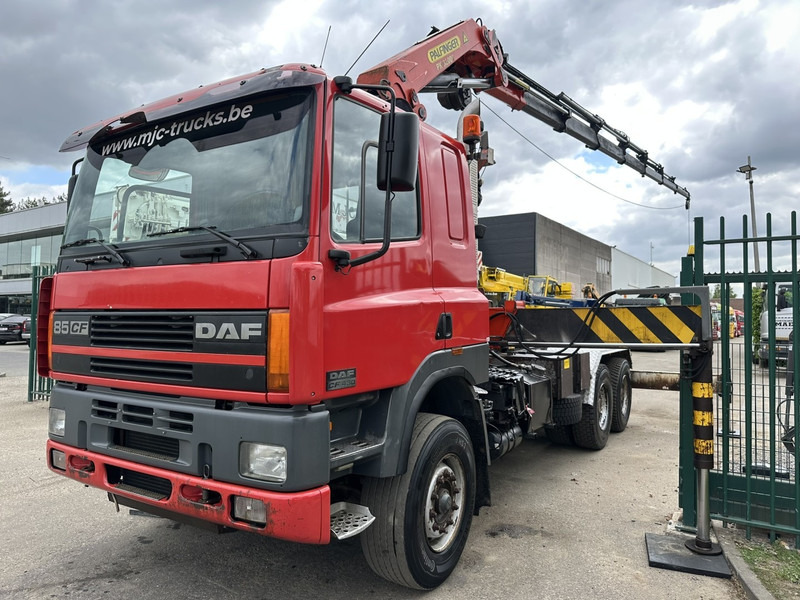 DAF 85 CF 430 6x4 CRANE PK 32.000 F (7x) + WINCH - EURO 2 - MANUAL ZF - HUB REDUCTION / STEEL SPRING - BE TRUCK - Camion grue: photos 4 DAF 85 CF 430 6x4 CRANE PK 32.000 F (7x) + WINCH - EURO 2 - MANUAL ZF - HUB REDUCTION / STEEL SPRING - BE TRUCK - Camion grue: photos 4