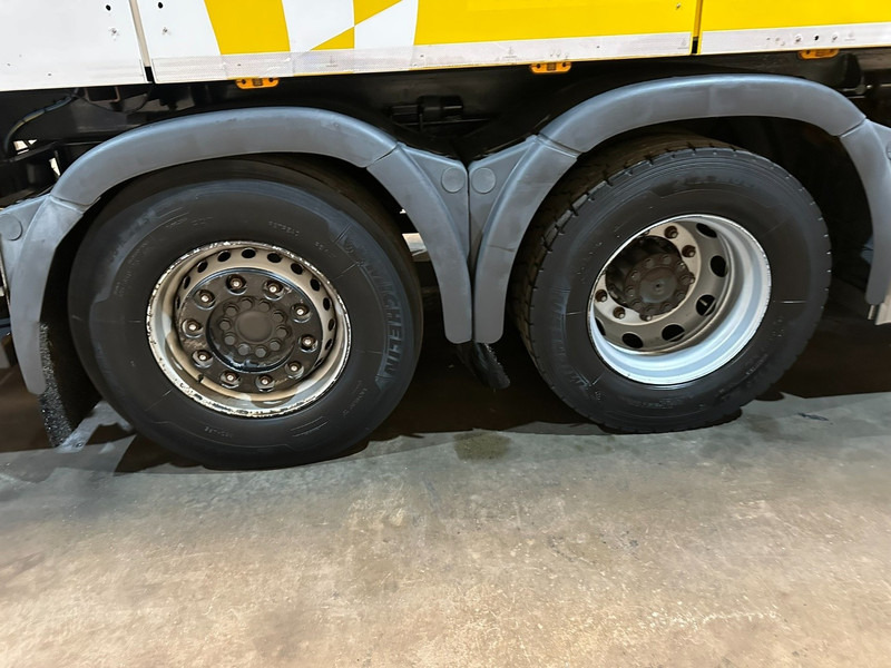 Camion citerne Mercedes-Benz ANTOS 2632 6x2 FUEL TANKER 16.000L - 4 COMP - DIESEL / PETROL - EURO 6 - LIFT / STEERING AXLE - BE TRUCK: photos 15