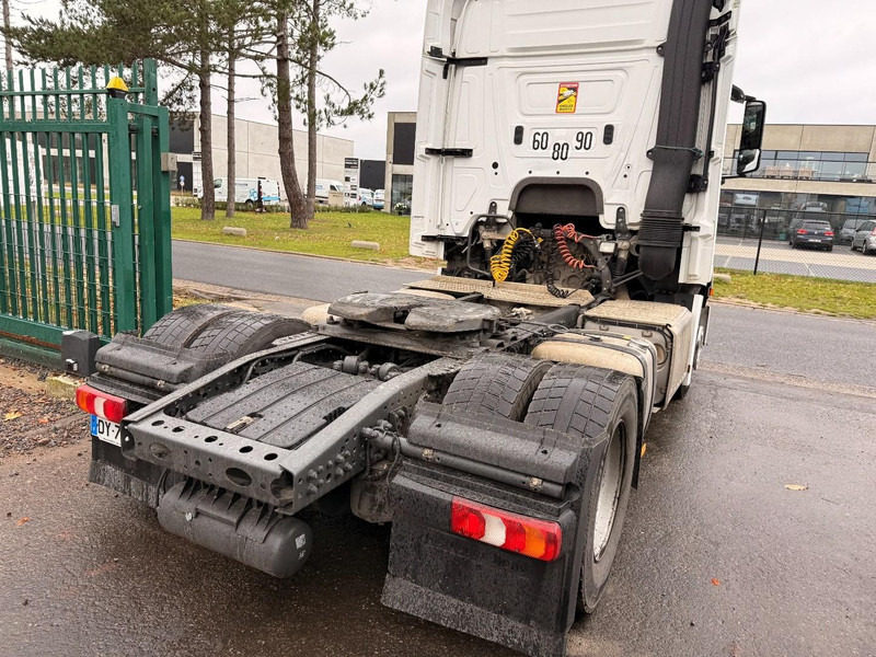 Mercedes-Benz Actros 1845 - 13L ENGINE - STREAMSPACE - FRIGO - SPOILERS - *713.000km* - GOOD CONDITION - Tracteur routier: photos 5 Mercedes-Benz Actros 1845 - 13L ENGINE - STREAMSPACE - FRIGO - SPOILERS - *713.000km* - GOOD CONDITION - Tracteur routier: photos 5