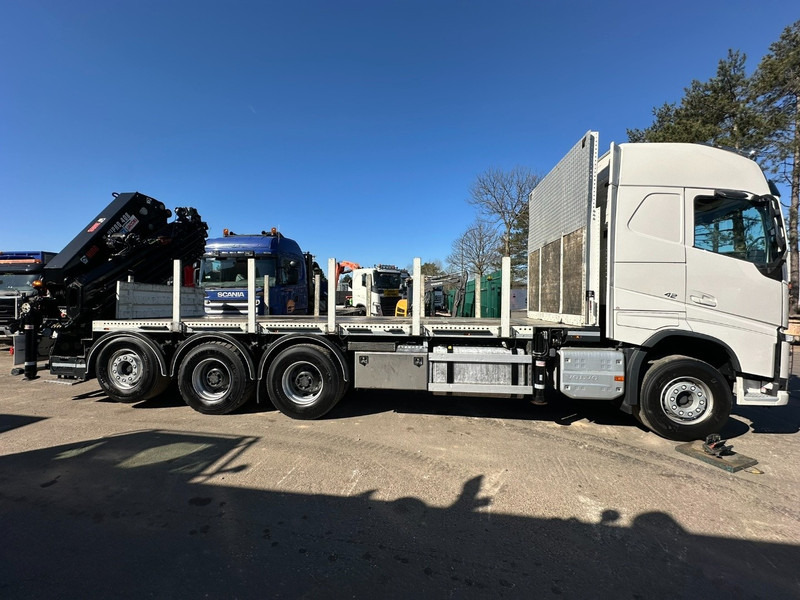 Volvo FH 420 8x4 TRIDEM + KRAAN HIAB 408 E-8 HIPRO + WINCH - 63.000km ONLY - CREWCAB 4 SEATER - PLATFORM 7m - TOP CONDITION - Camion plateau, Camion grue: photos 5 Volvo FH 420 8x4 TRIDEM + KRAAN HIAB 408 E-8 HIPRO + WINCH - 63.000km ONLY - CREWCAB 4 SEATER - PLATFORM 7m - TOP CONDITION - Camion plateau, Camion grue: photos 5