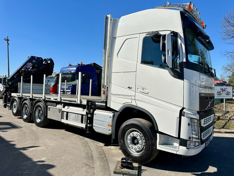 Volvo FH 420 8x4 TRIDEM + KRAAN HIAB 408 E-8 HIPRO + WINCH - 63.000km ONLY - CREWCAB 4 SEATER - PLATFORM 7m - TOP CONDITION - Camion grue: photos 2 Volvo FH 420 8x4 TRIDEM + KRAAN HIAB 408 E-8 HIPRO + WINCH - 63.000km ONLY - CREWCAB 4 SEATER - PLATFORM 7m - TOP CONDITION - Camion grue: photos 2