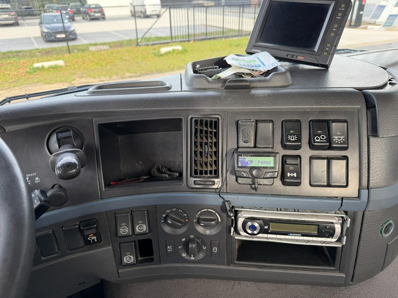 Camion ampliroll, Camion grue Volvo FM 400 6x2 HOOKLIFT + CRANE PALFINGER PK 15500 B (2x) - 5/6 F - MANUAL - EURO 4 - BE TRUCK: photos 16