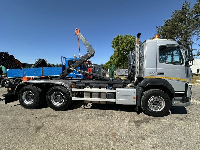 Volvo FM 420 6x4 AJK HOOKLIFT / HAAK 20T - 5760mm - WB 3m90 - *266.000km* - HUB REDUCTION / STEEL SUSPENSION - EURO 6 - BE TRUCK - Camion ampliroll: photos 4 Volvo FM 420 6x4 AJK HOOKLIFT / HAAK 20T - 5760mm - WB 3m90 - *266.000km* - HUB REDUCTION / STEEL SUSPENSION - EURO 6 - BE TRUCK - Camion ampliroll: photos 4