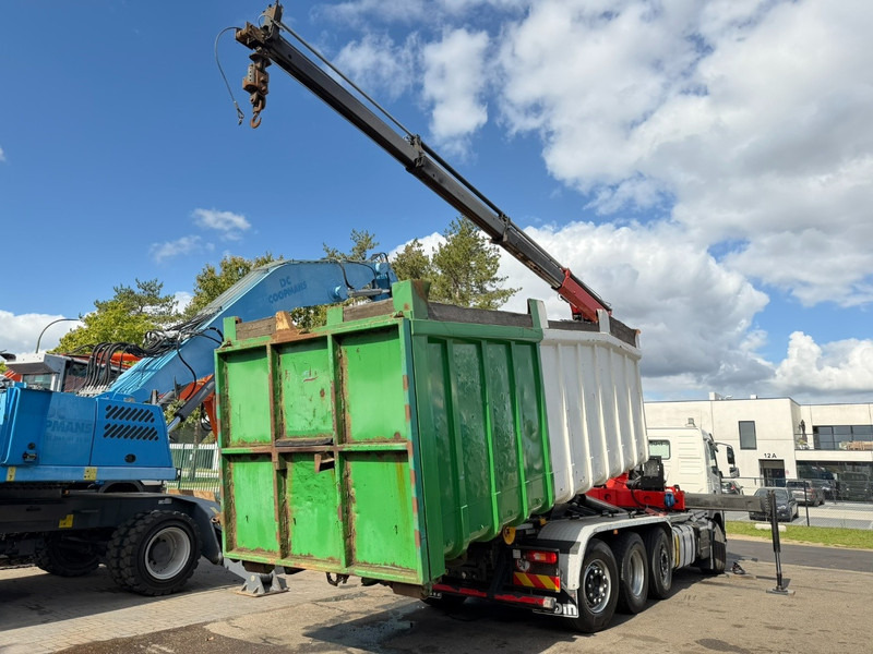 Volvo FM 420 8x2 HOOKLIFT + CRANE PALFINGER PK19.001 SLD B - *294.000km* - EURO 6 - LIFT + STEERING AXLE - I SHIFT - BE TRUCK - Camion ampliroll, Camion grue: photos 5 Volvo FM 420 8x2 HOOKLIFT + CRANE PALFINGER PK19.001 SLD B - *294.000km* - EURO 6 - LIFT + STEERING AXLE - I SHIFT - BE TRUCK - Camion ampliroll, Camion grue: photos 5