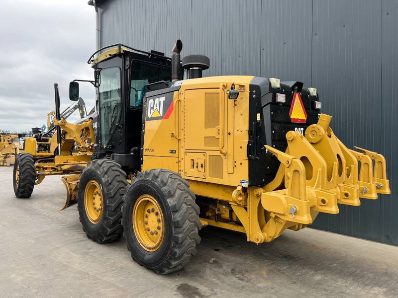 Cat 140M2 AWD - Niveleuse: photos 3 Cat 140M2 AWD - Niveleuse: photos 3