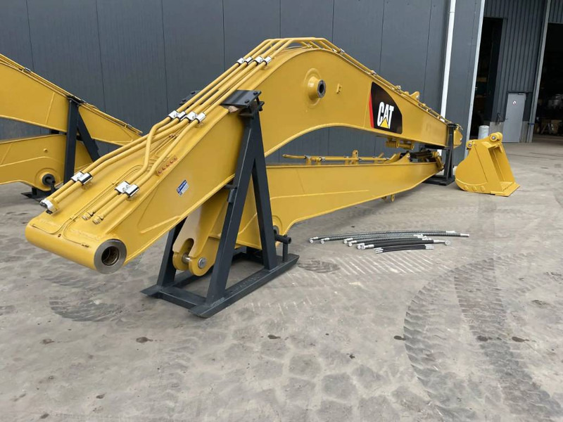 Cat 320D 15m Set Long Reach Equipment - Lame pour Engins de chantier: photos 1 Cat 320D 15m Set Long Reach Equipment - Lame pour Engins de chantier: photos 1