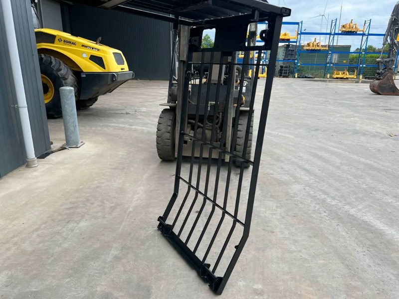 Cat 325C Guard - Cabine et intérieur pour Engins de chantier: photos 3 Cat 325C Guard - Cabine et intérieur pour Engins de chantier: photos 3