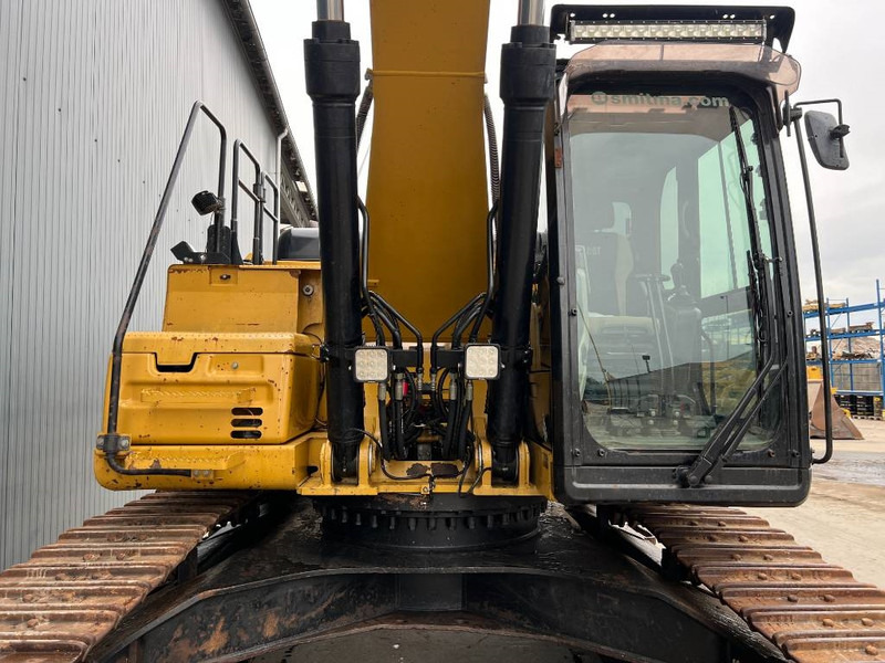 Pelle sur chenille Cat 330F L: photos 7