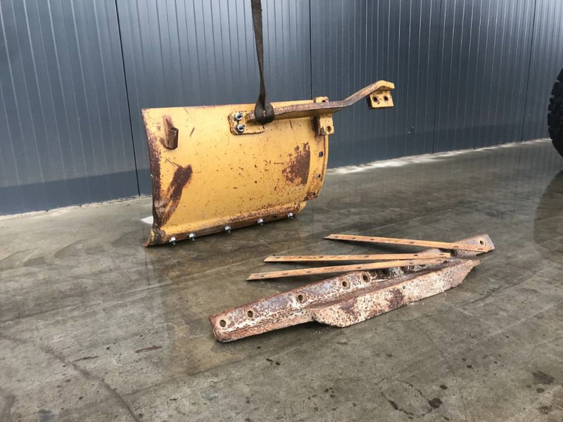 Cat Blade Extension 12H / 12K / 140H / 140K - Lame pour Engins de chantier: photos 3 Cat Blade Extension 12H / 12K / 140H / 140K - Lame pour Engins de chantier: photos 3