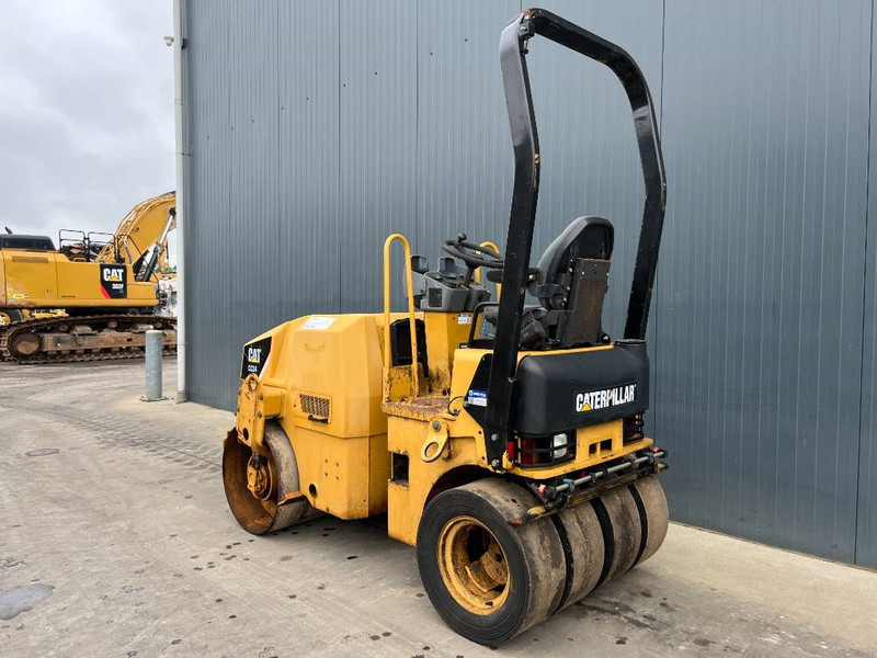 Cat CC24 - Compacteur mixte: photos 3 Cat CC24 - Compacteur mixte: photos 3