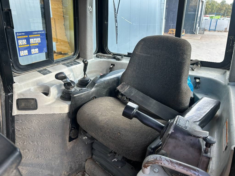 Cat D7R II - Bulldozer: photos 2 Cat D7R II - Bulldozer: photos 2