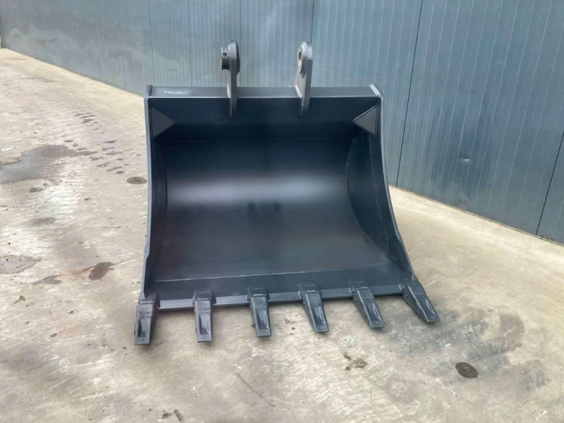 Hyundai R210 - Godet pour Engins de chantier: photos 5 Hyundai R210 - Godet pour Engins de chantier: photos 5