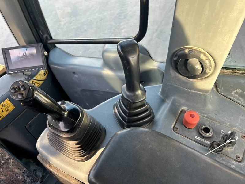 Liebherr LR634 - Chargeuse sur chenilles: photos 2 Liebherr LR634 - Chargeuse sur chenilles: photos 2