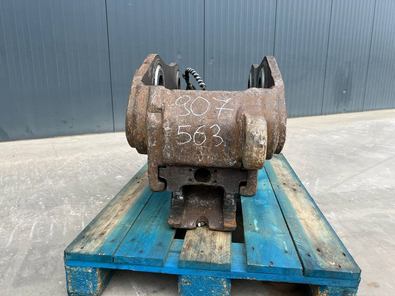 Miller Volvo EC240 / EC250 Geith - Attache rapide pour Engins de chantier: photos 2 Miller Volvo EC240 / EC250 Geith - Attache rapide pour Engins de chantier: photos 2