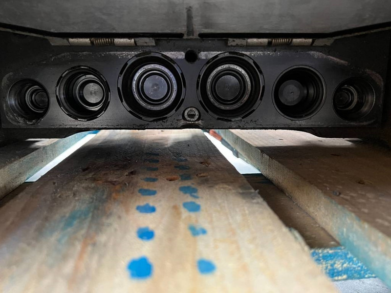 Attache rapide pour Engins de chantier OilQuick OQ70/55 - 323F: photos 15 Attache rapide pour Engins de chantier OilQuick OQ70/55 - 323F: photos 15