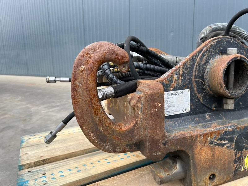 Attache rapide pour Engins de chantier OilQuick OQ70/55 - 323F: photos 9 Attache rapide pour Engins de chantier OilQuick OQ70/55 - 323F: photos 9