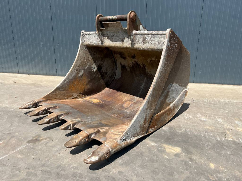OilQuick OQ70/55 - Godet pour Engins de chantier: photos 1 OilQuick OQ70/55 - Godet pour Engins de chantier: photos 1