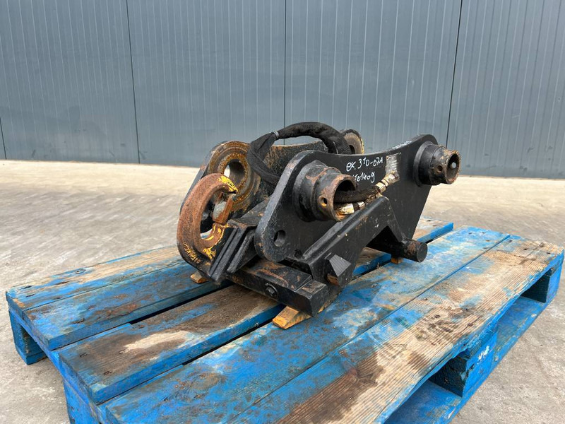 Verachtert CW10 - Attache rapide pour Engins de chantier: photos 1 Verachtert CW10 - Attache rapide pour Engins de chantier: photos 1