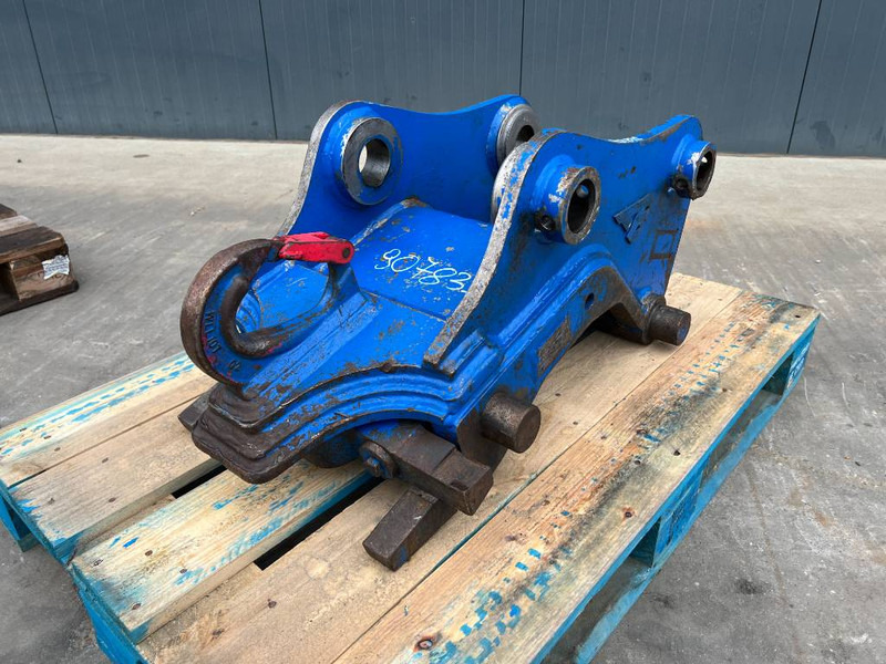 Verachtert CW30S / CW40S - DX140 / DX160 - Attache rapide pour Engins de chantier: photos 1 Verachtert CW30S / CW40S - DX140 / DX160 - Attache rapide pour Engins de chantier: photos 1