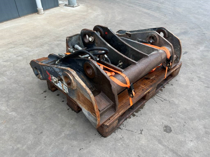 Verachtert SW2000 - 950G / 950H / 950GC - Attache rapide pour Engins de chantier: photos 4 Verachtert SW2000 - 950G / 950H / 950GC - Attache rapide pour Engins de chantier: photos 4