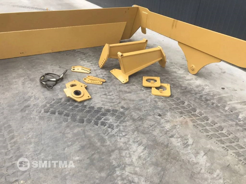 Volvo A45G - Hayon élévateur pour Engins de chantier: photos 5 Volvo A45G - Hayon élévateur pour Engins de chantier: photos 5