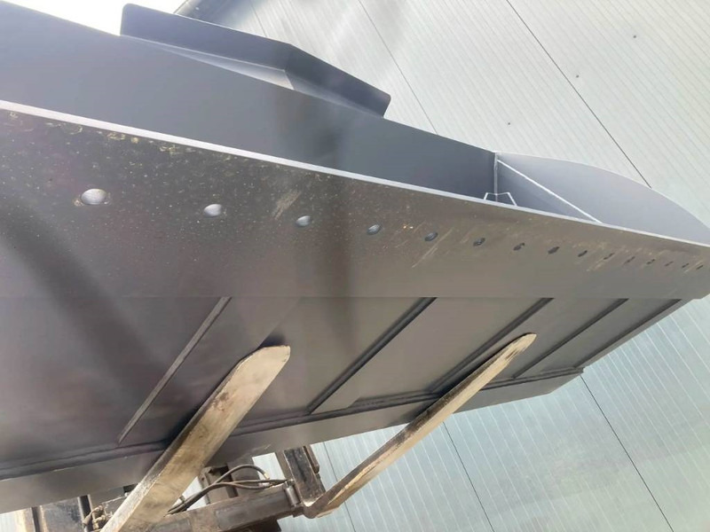 Godet pour Engins de chantier neuf Volvo L110H: photos 10 Godet pour Engins de chantier neuf Volvo L110H: photos 10