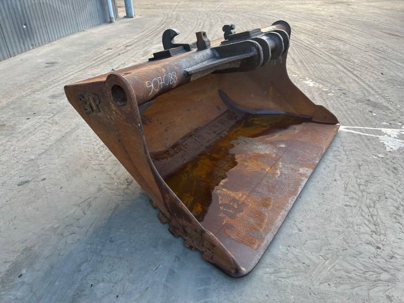 Volvo S1 - Godet pour Engins de chantier: photos 3 Volvo S1 - Godet pour Engins de chantier: photos 3