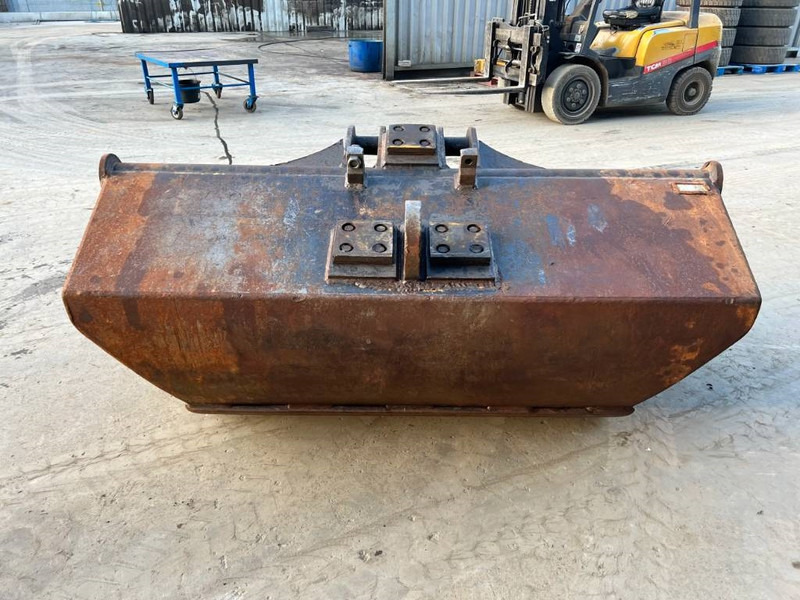 Volvo S1 - Godet pour Engins de chantier: photos 5 Volvo S1 - Godet pour Engins de chantier: photos 5