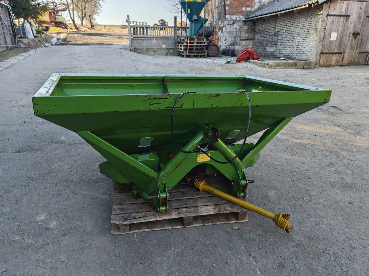 AMAZONE ZA-U 1001 - Distributeur d'engrais: photos 5 AMAZONE ZA-U 1001 - Distributeur d'engrais: photos 5