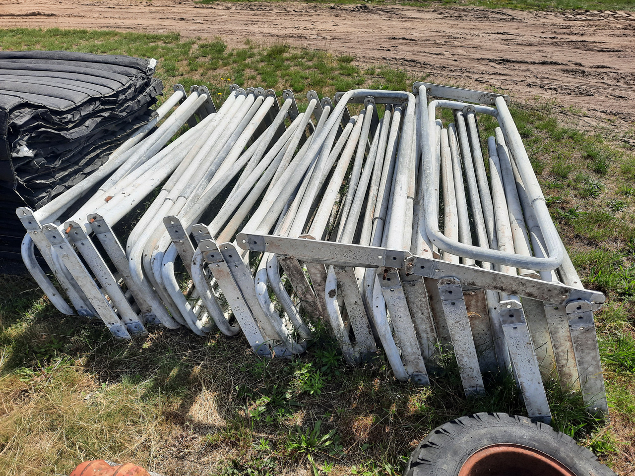 Agrafki agrafki - Matériel de traite: photos 4 Agrafki agrafki - Matériel de traite: photos 4