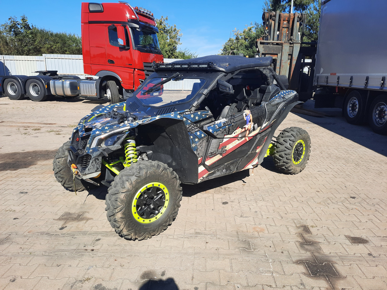 CAN-AM Maverick X3 XDS z homologacją - Quadricycle: photos 2 CAN-AM Maverick X3 XDS z homologacją - Quadricycle: photos 2