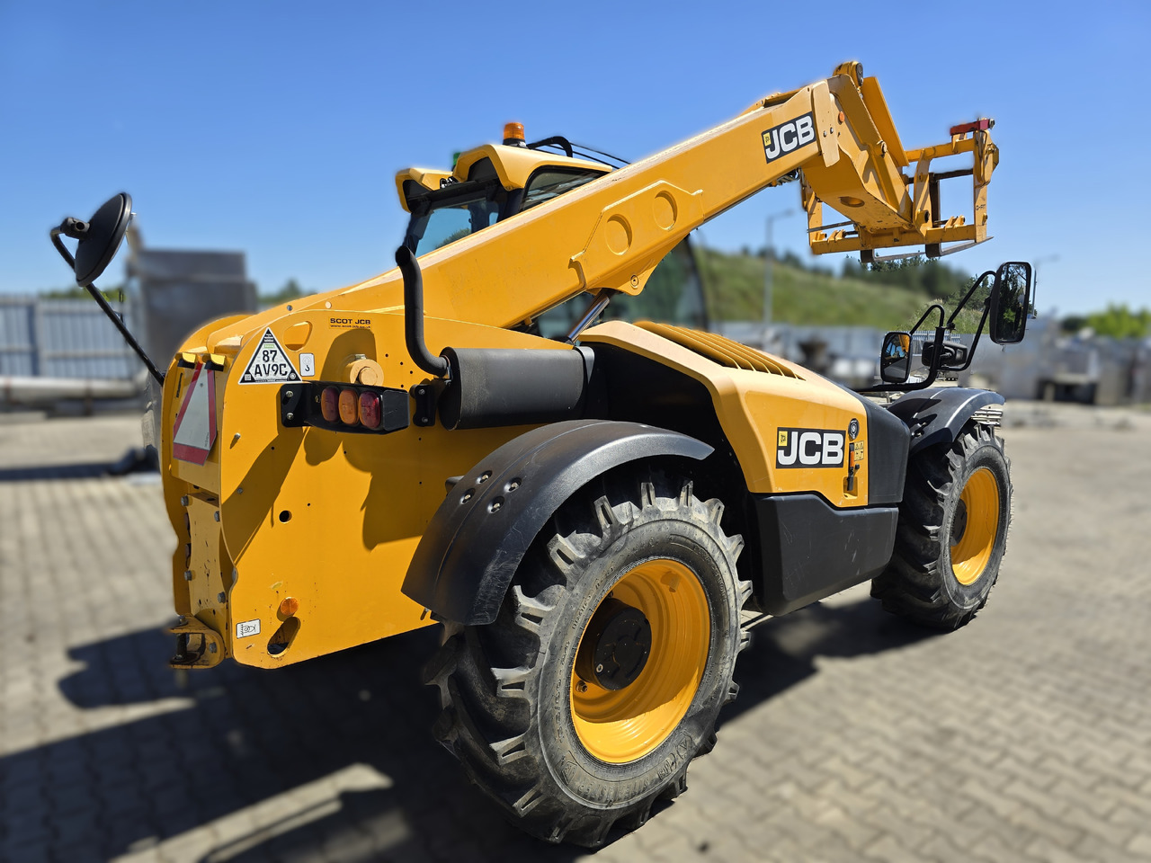 Chargeuse sur pneus JCB 531-70: photos 6