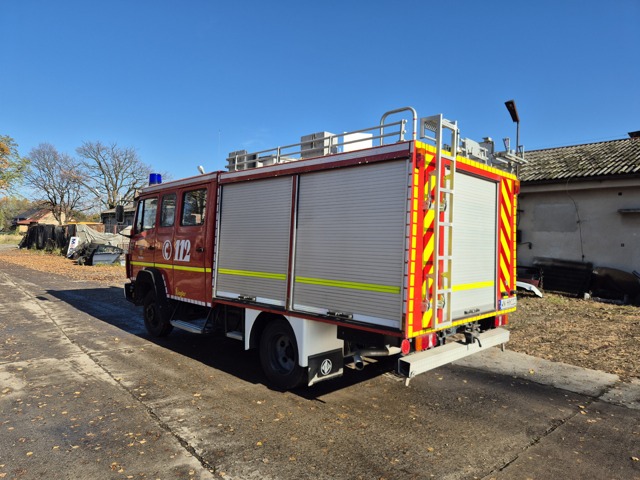 MERCEDES-BENZ 814F LF 8/6 - Camion de pompier: photos 5 MERCEDES-BENZ 814F LF 8/6 - Camion de pompier: photos 5