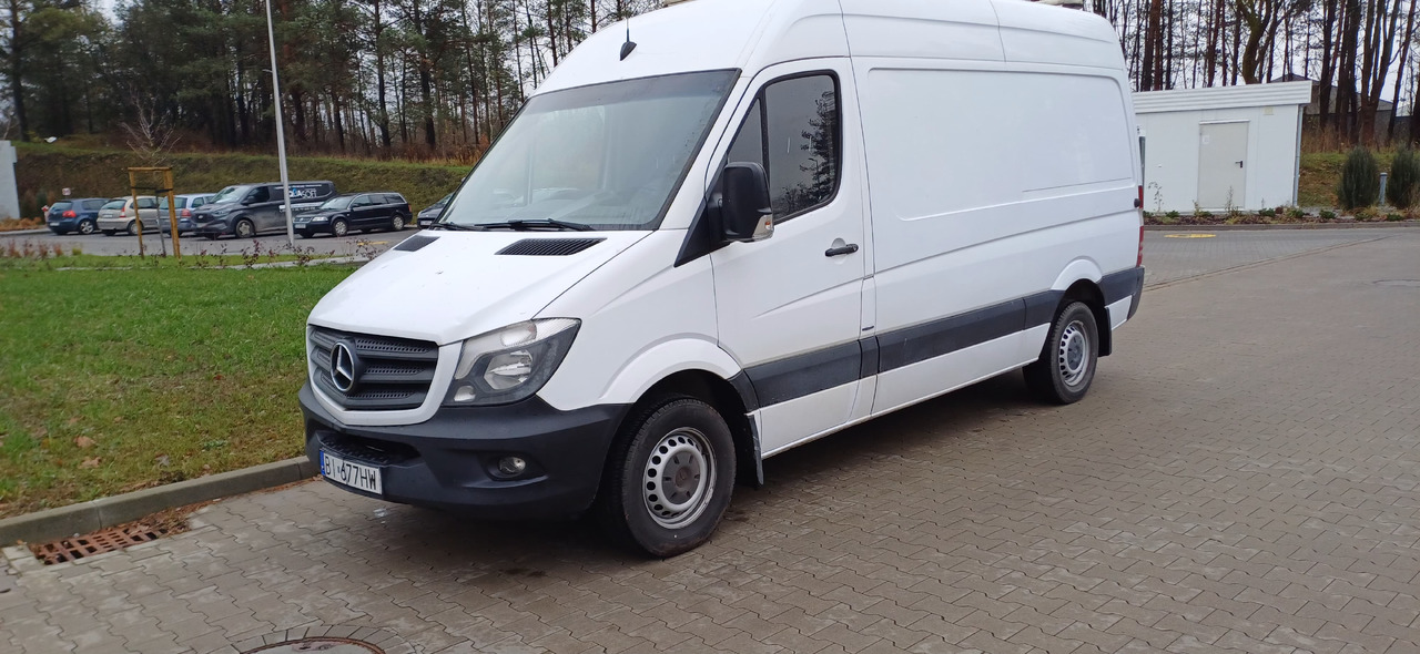 MERCEDES-BENZ Sprinter 319 BlueTec - Voiture: photos 1 MERCEDES-BENZ Sprinter 319 BlueTec - Voiture: photos 1