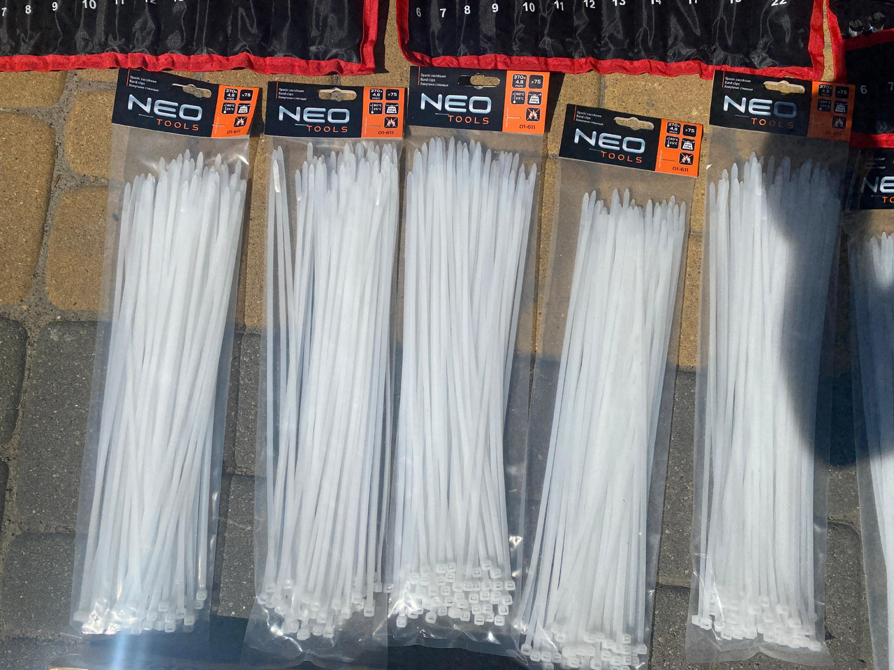 Neo Tools, Qtechnic narzedzia, klucze, opaski, młotek - Équipement de garage: photos 4 Neo Tools, Qtechnic narzedzia, klucze, opaski, młotek - Équipement de garage: photos 4