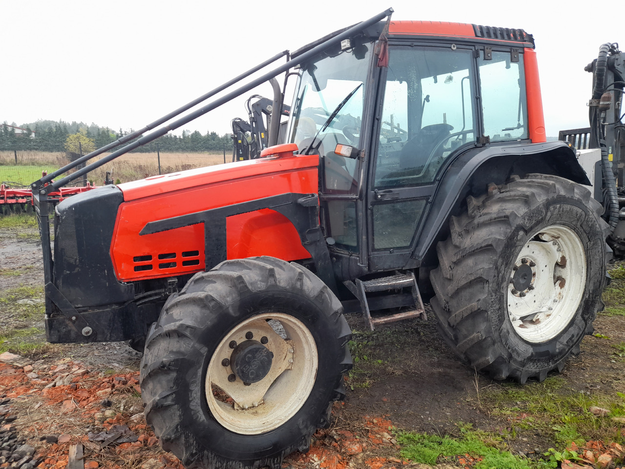Valtra / Fao Far 6250 / 4768 - Tracteur forestier: photos 2 Valtra / Fao Far 6250 / 4768 - Tracteur forestier: photos 2