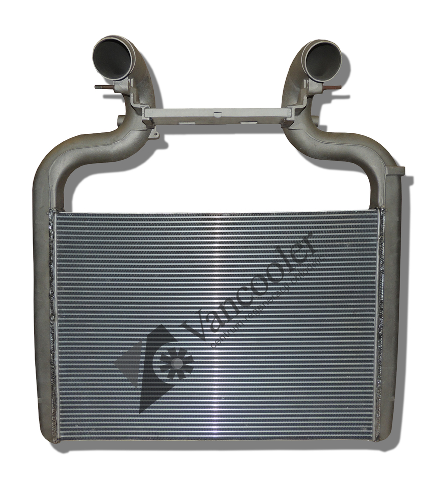 DAF XF EURO 6 - Intercooler pour Camion: photos 1 DAF XF EURO 6 - Intercooler pour Camion: photos 1