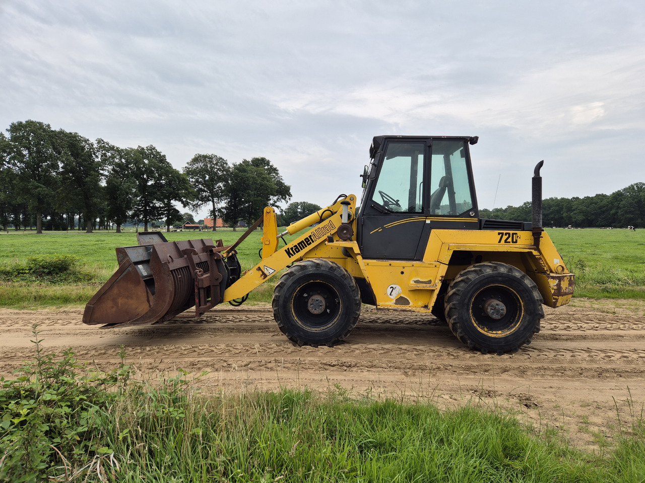 Kramer 720 II - Chargeuse sur pneus: photos 3 Kramer 720 II - Chargeuse sur pneus: photos 3