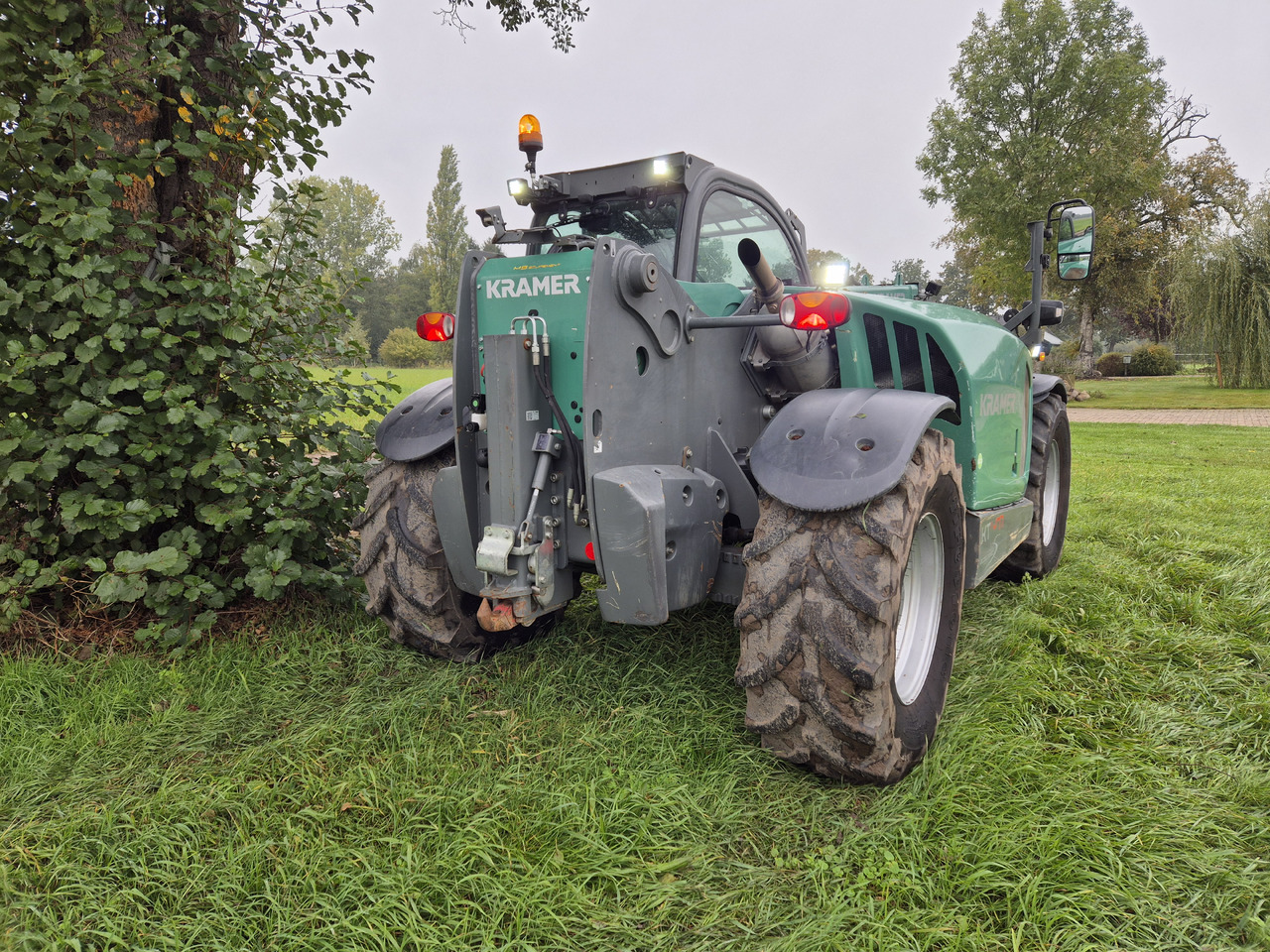 Kramer KT 407 Ecospeed Vario - Chariot télescopique: photos 5 Kramer KT 407 Ecospeed Vario - Chariot télescopique: photos 5