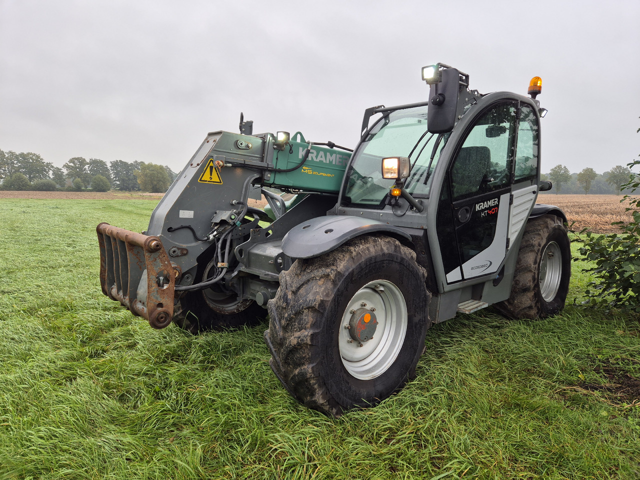 Kramer KT 407 Ecospeed Vario - Chariot télescopique: photos 1 Kramer KT 407 Ecospeed Vario - Chariot télescopique: photos 1