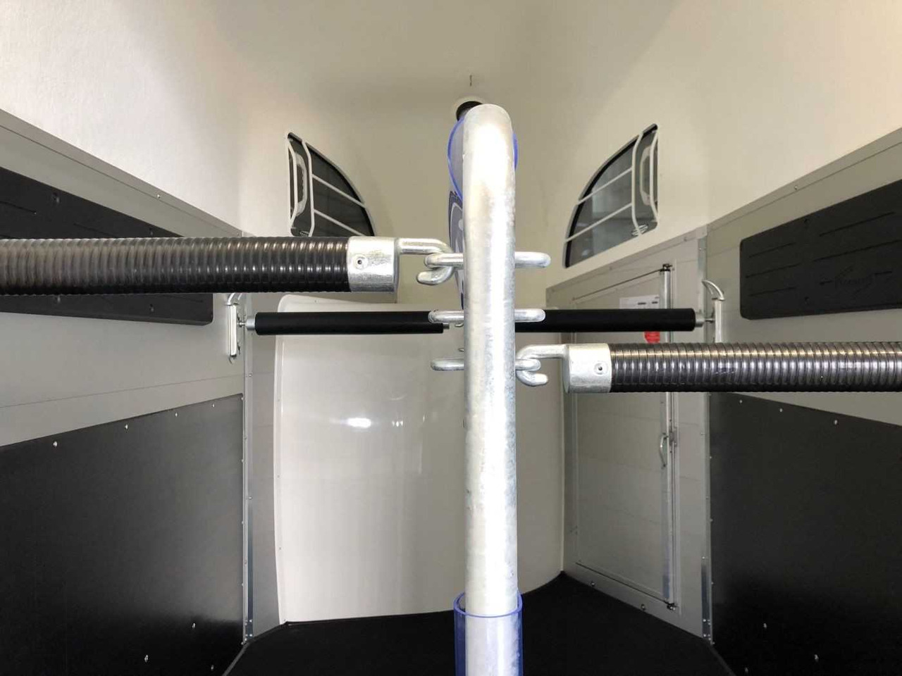 BOECKMANN Champion R Pferdeanhänger - Van chevaux: photos 4 BOECKMANN Champion R Pferdeanhänger - Van chevaux: photos 4