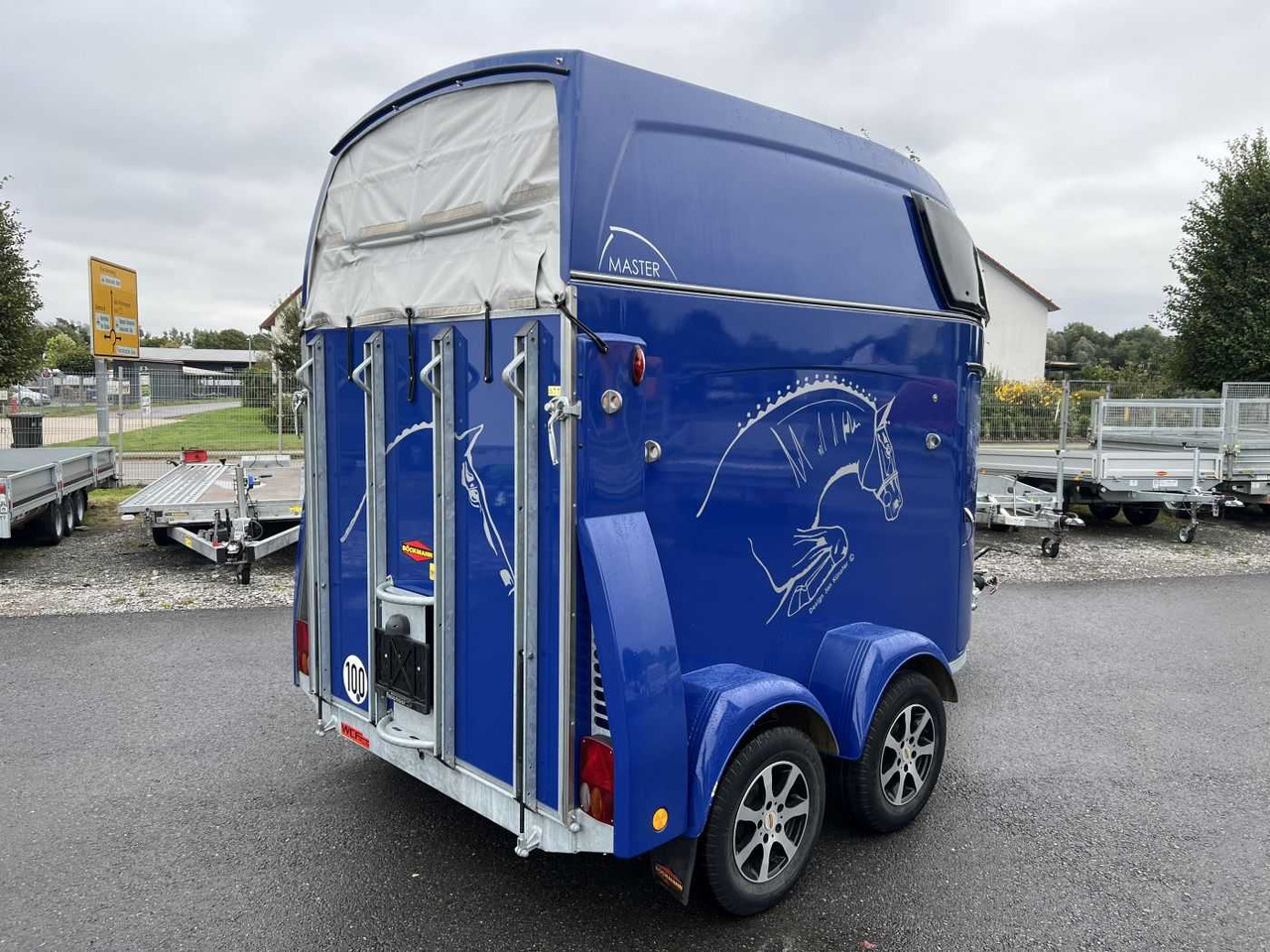 BOECKMANN Master WCF ALF ArtL Pferdeanhänger - Van chevaux: photos 4 BOECKMANN Master WCF ALF ArtL Pferdeanhänger - Van chevaux: photos 4