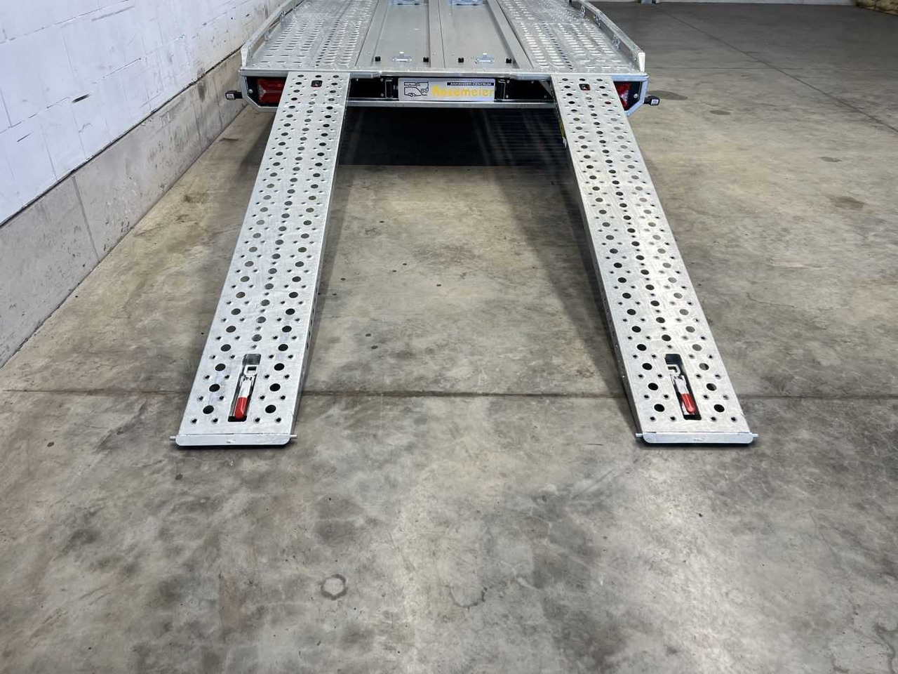 BRIAN_JAMES T Transporter 231-4521-35-2-12 Autotransporter - Remorque porte-voitures: photos 3 BRIAN_JAMES T Transporter 231-4521-35-2-12 Autotransporter - Remorque porte-voitures: photos 3