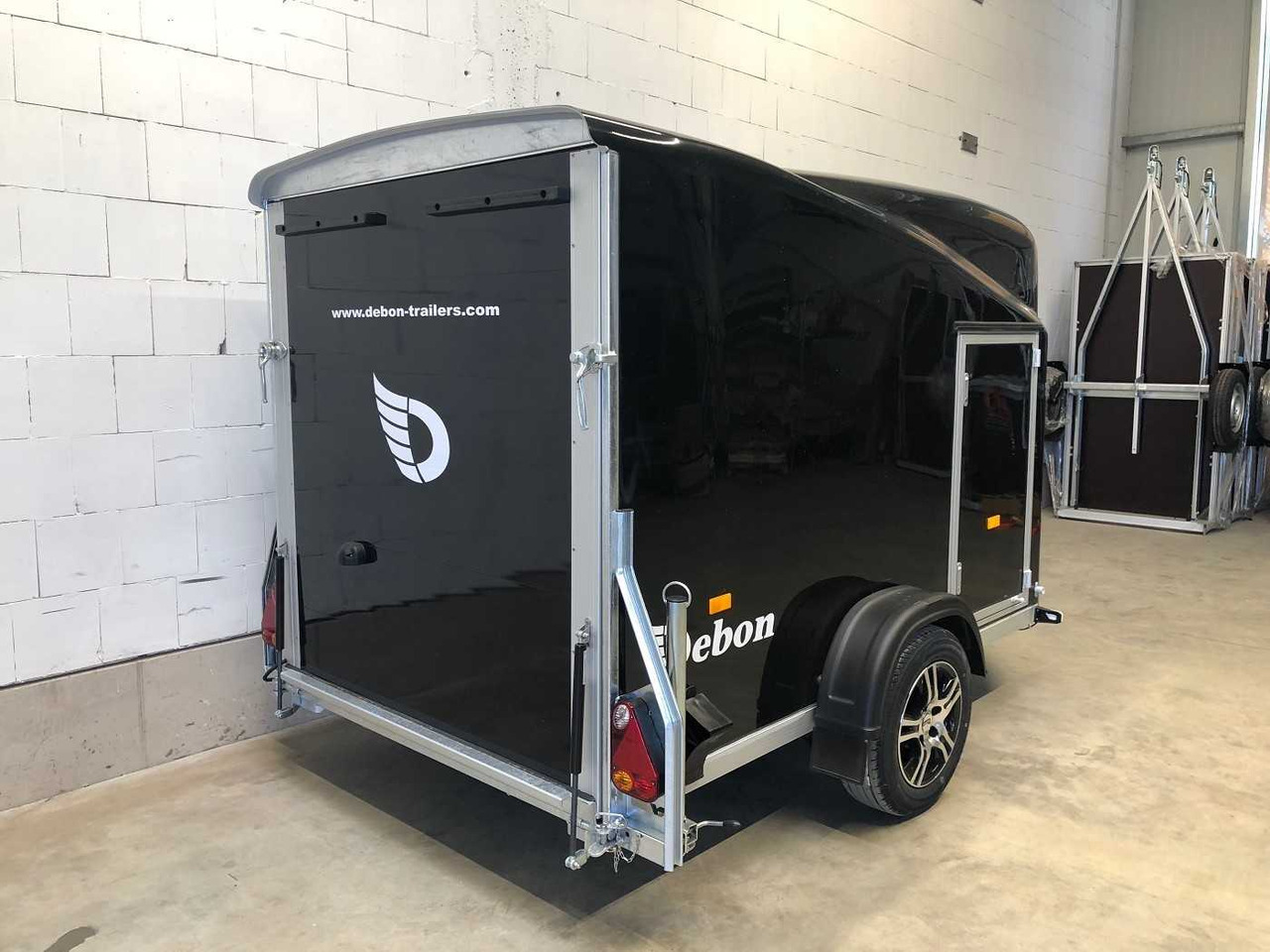 Remorque fourgon neuf CHEVAL LIBERTE DEBON Cargo 1300.02+Tür Alu-Felgen Kofferanhänger: photos 11