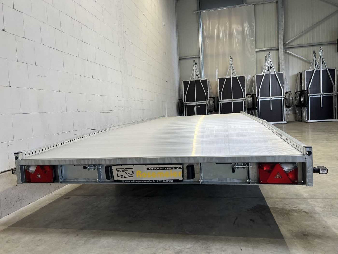 HULCO Carax-3 3500 Autotransporter - Remorque porte-voitures: photos 4 HULCO Carax-3 3500 Autotransporter - Remorque porte-voitures: photos 4