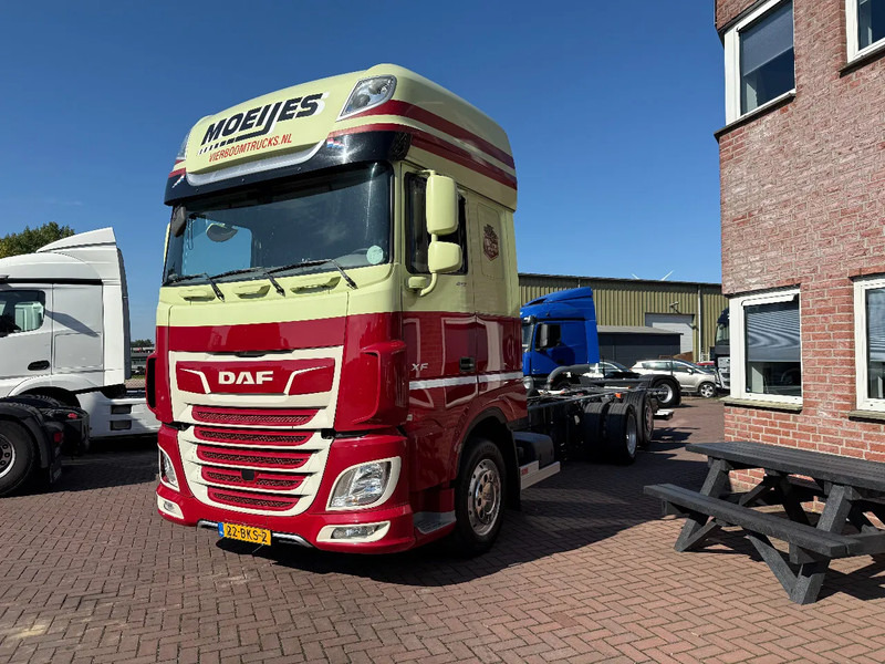 DAF XF 480 XF480 6X2 SSC CHASSIS EURO6 HOLLAND TRUCK TUV 4-2026 Smart Tacho - Châssis cabine: photos 2 DAF XF 480 XF480 6X2 SSC CHASSIS EURO6 HOLLAND TRUCK TUV 4-2026 Smart Tacho - Châssis cabine: photos 2
