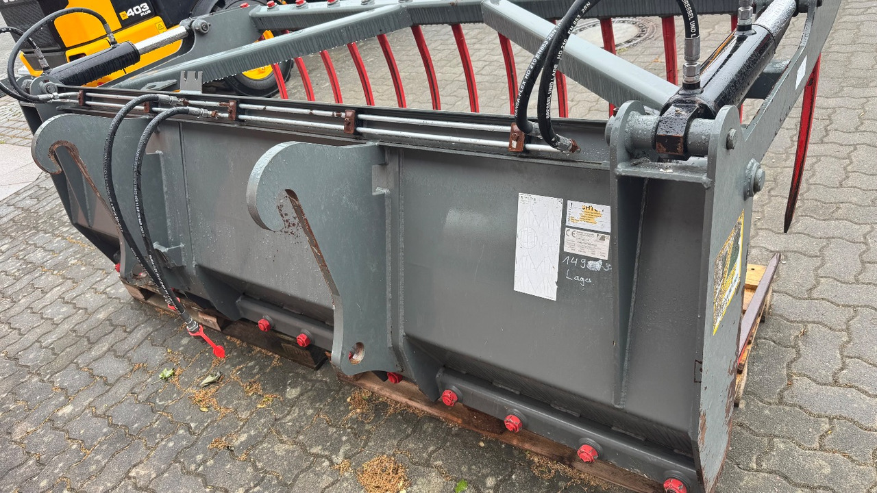 Bressel und Lade Silagezange L 2500 Weidemann Kramer Scorpion - Pelle: photos 5 Bressel und Lade Silagezange L 2500 Weidemann Kramer Scorpion - Pelle: photos 5