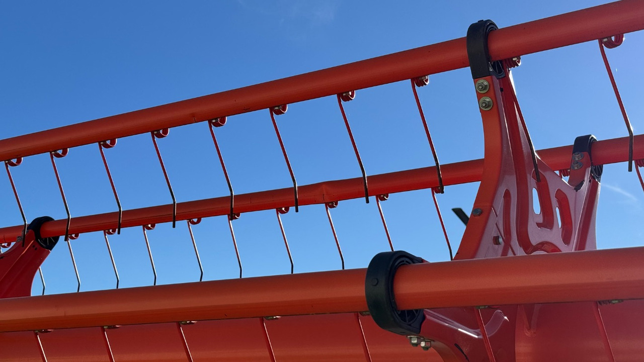 Moissonneuse-batteuse CLAAS VARIO 1080   Schneidwerkswagen: photos 7